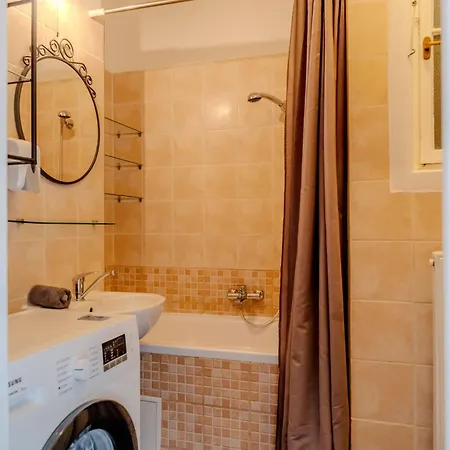 Cozy Buda Apartman Budapest